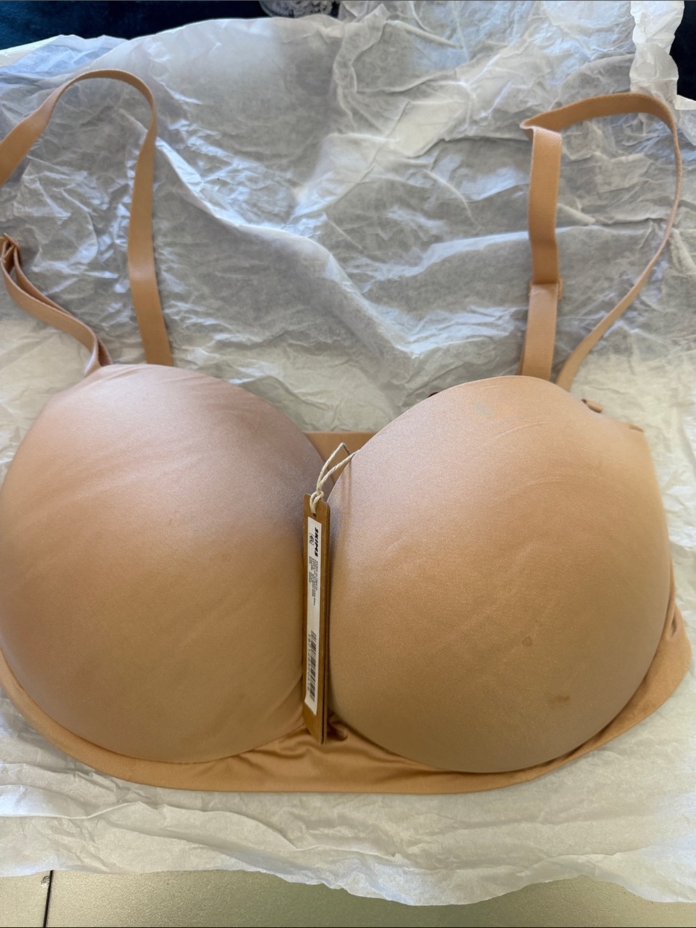 SKIMS Seamless Nude Molded T-Shirt Bra
